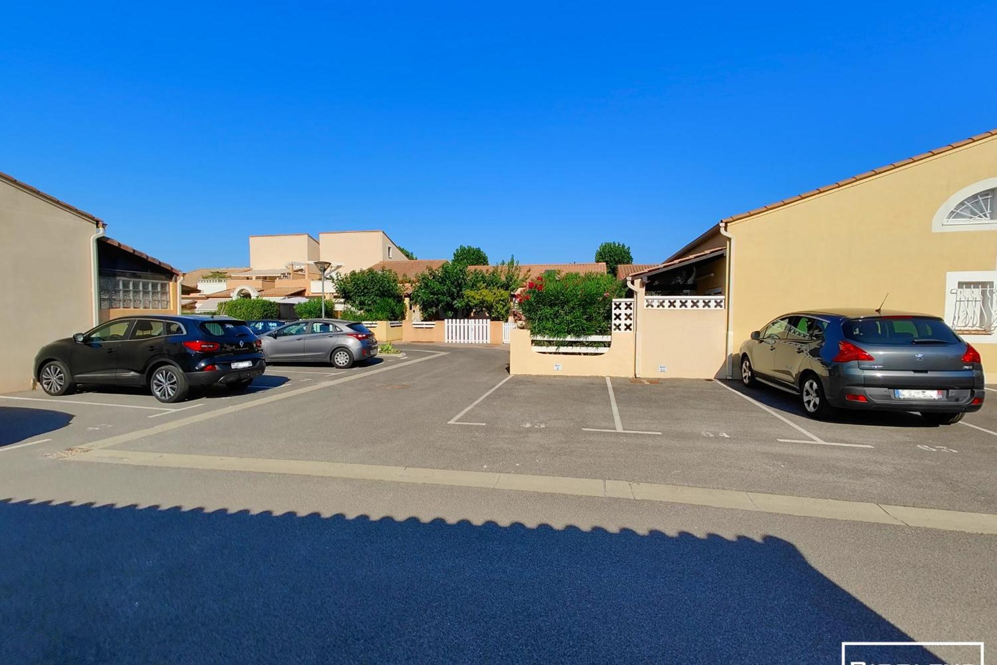 Maison Renovee Et Climatisee Avec Wifi A 600M De La Plage Виас Екстериор снимка